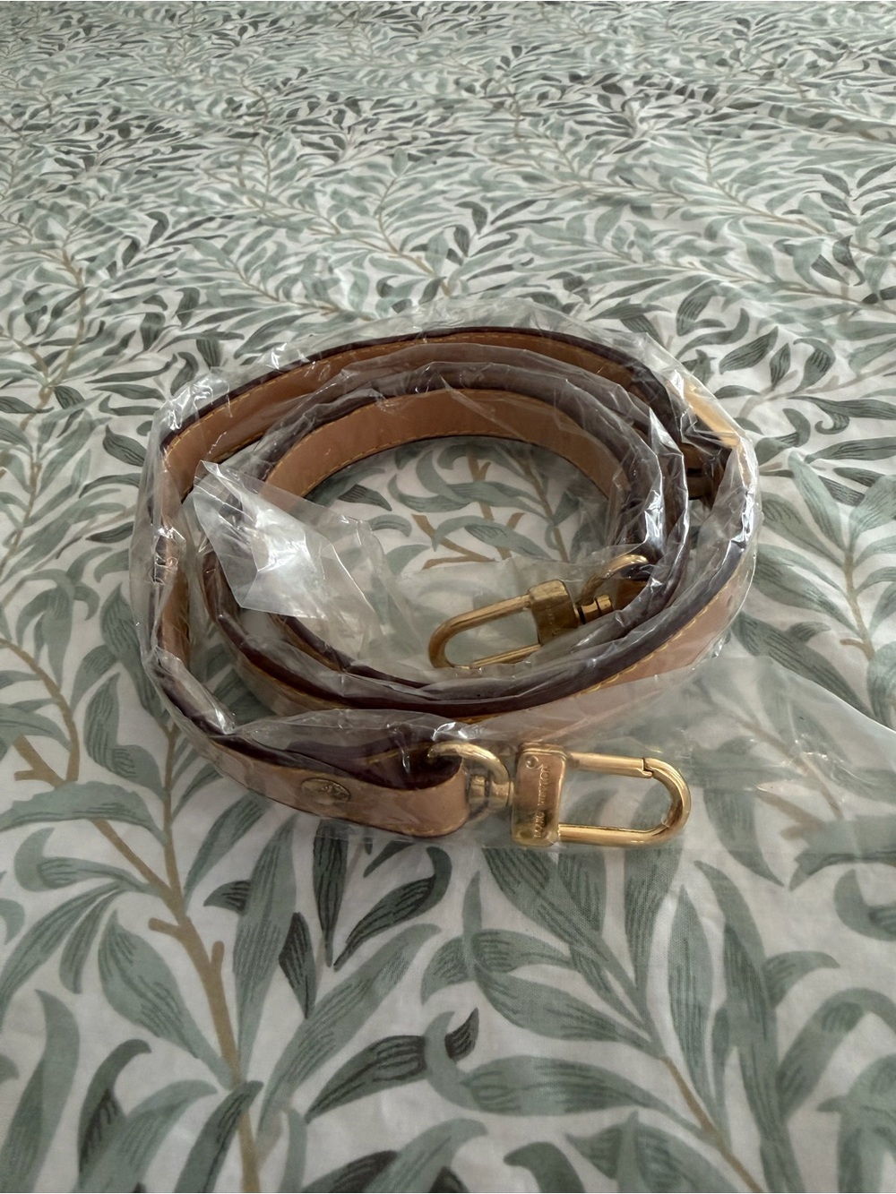 Authentic Louis Vuitton  Leather Shoulder Strap with Gold Hardware